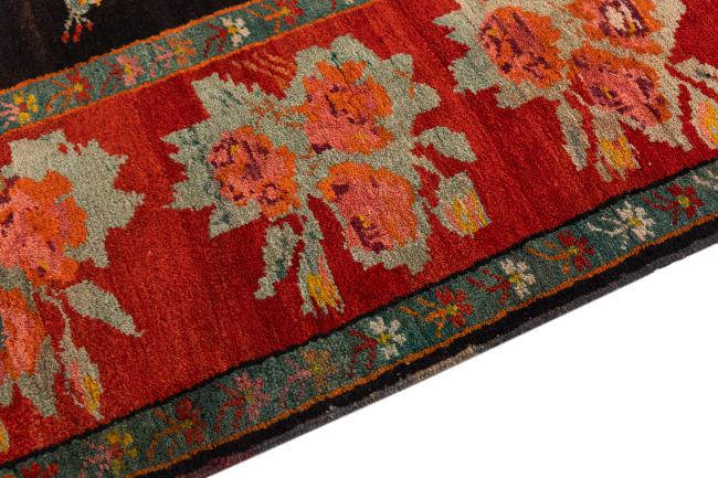 Isfahan Gharebagh - 4