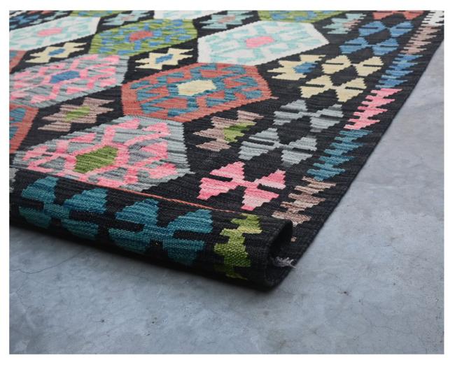 Kilim Afghan - 2