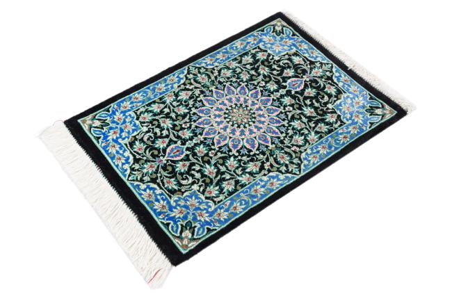 Qum Silk - 1