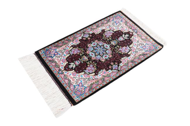 Qum Silk - 1