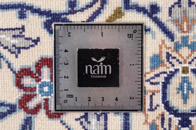 Nain 9La - 10