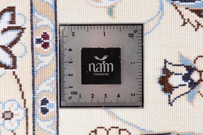 Nain 6La - 9