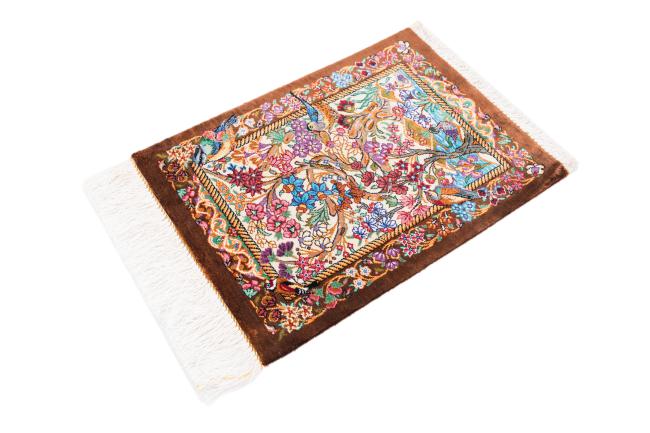 Qum Silk - 1
