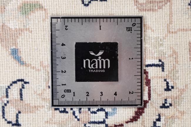 Nain 9La - 11