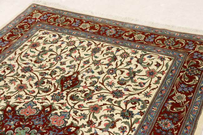 Qum - 3