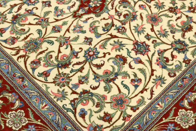 Qum - 4