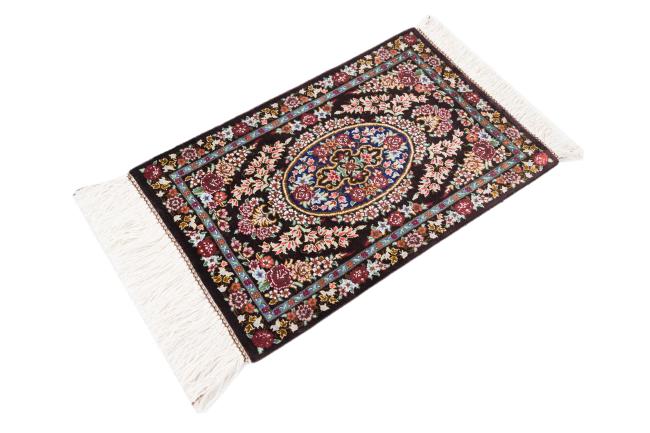 Qum Silke - 1