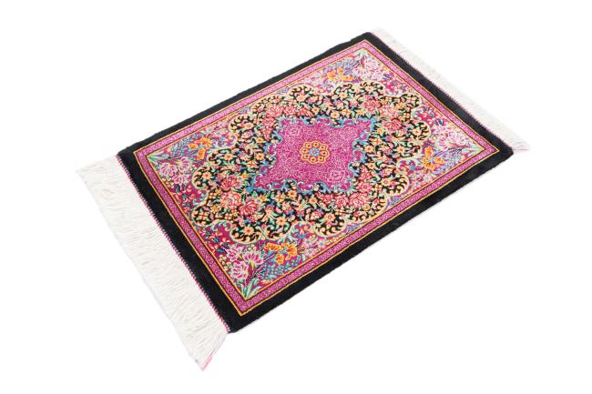 Qum Silk - 1