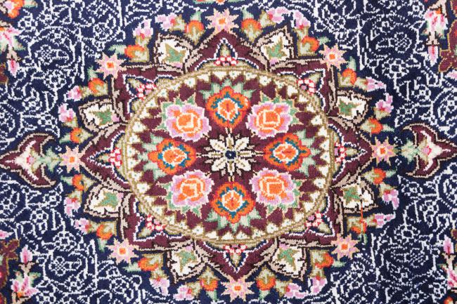 Qum Silk - 5