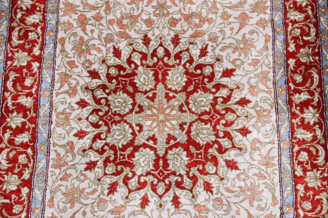 Qum Silk - 3