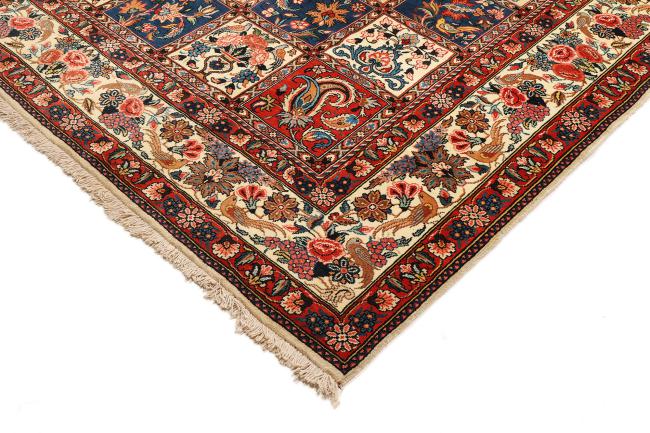 Bakhtiar Antiikki - 3