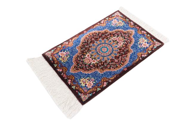 Qum Silk - 1