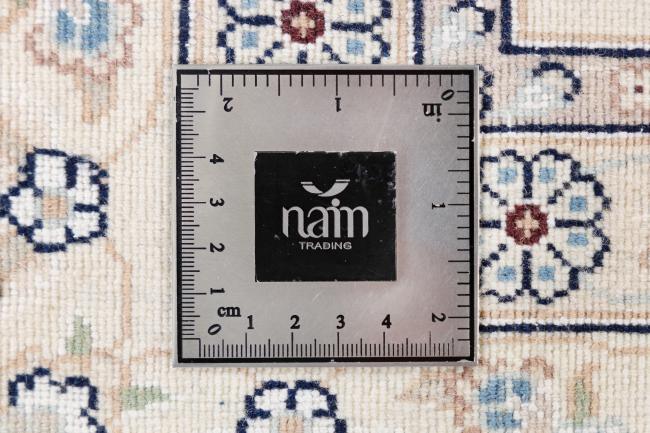 Nain 9La - 10
