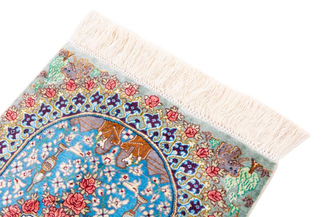 Qum Zijde Signed - 3