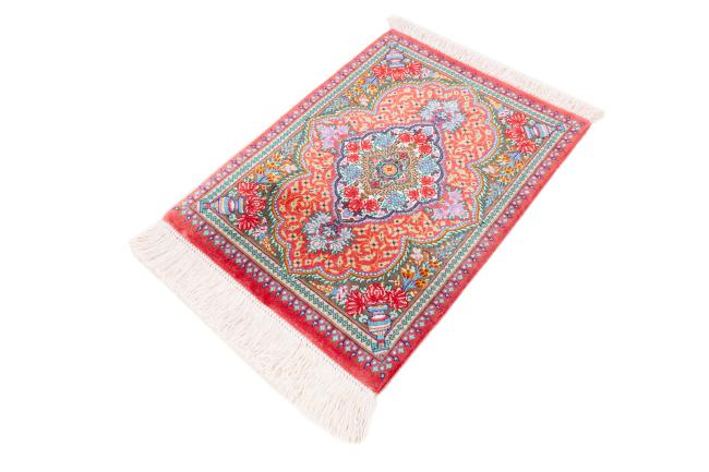 Qum Silke Signed - 1