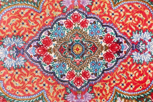 Qum Silke Signed - 5