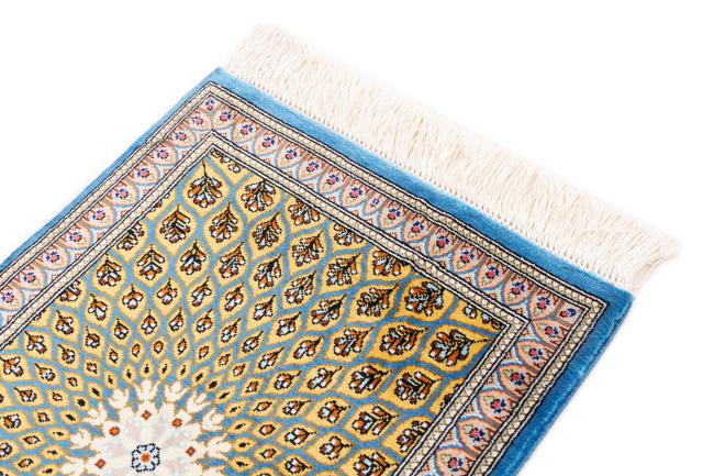 Qum Silk Signed - 3