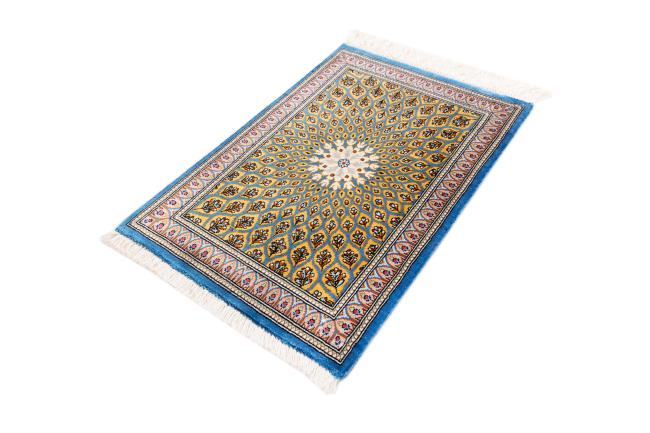 Qum Silk Signed - 2