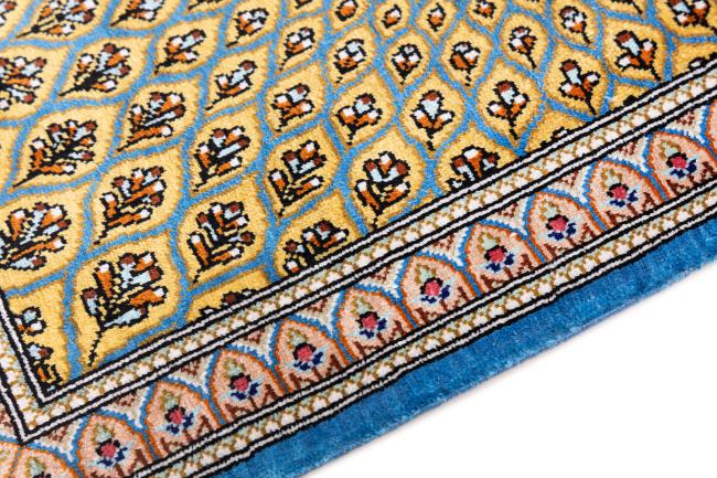 Qum Silk Signed - 4