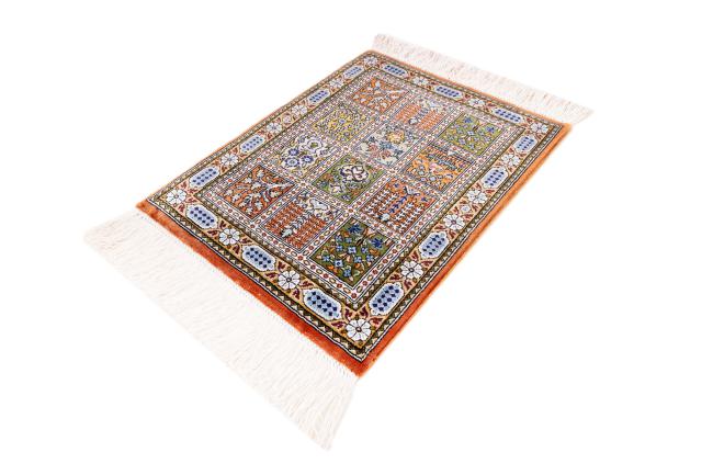 Qum Silk Signed - 1