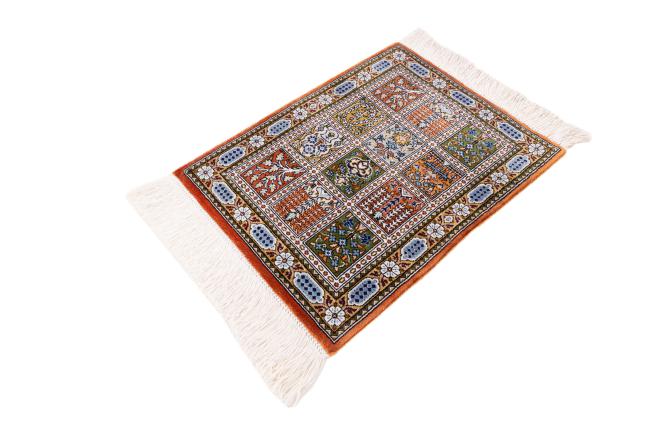Qum Silk Signed - 1