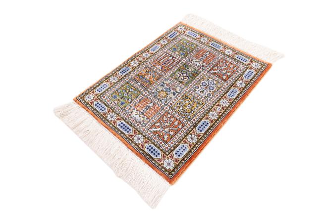 Qum Silk Signed - 2
