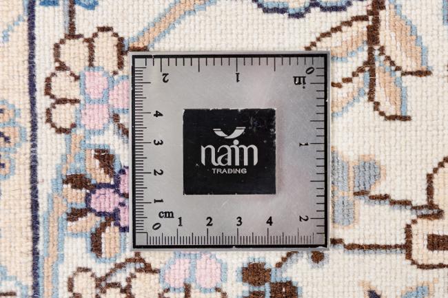 Nain 9La - 10