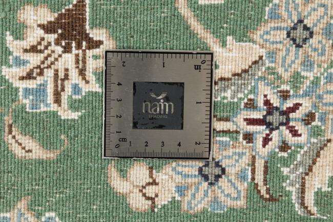 Naim - 8