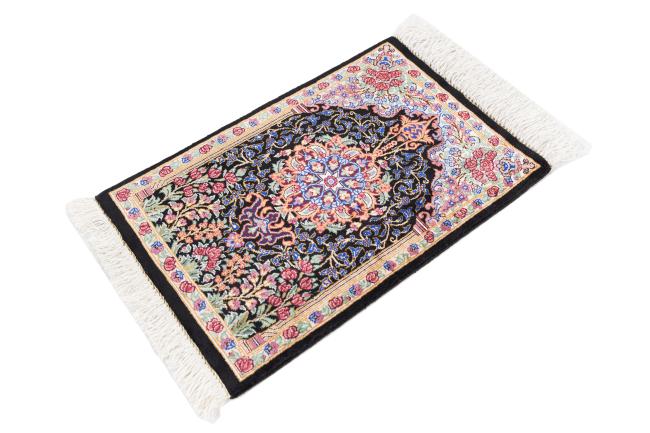 Qum Silk - 2