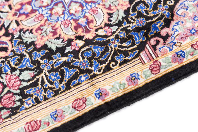 Qum Silk - 4