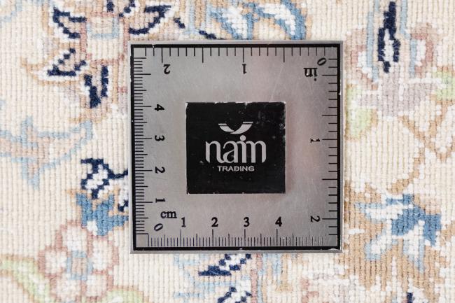 Nain 9La - 11