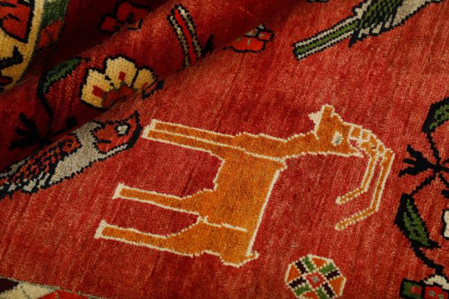 Ghashghai Figural - 2