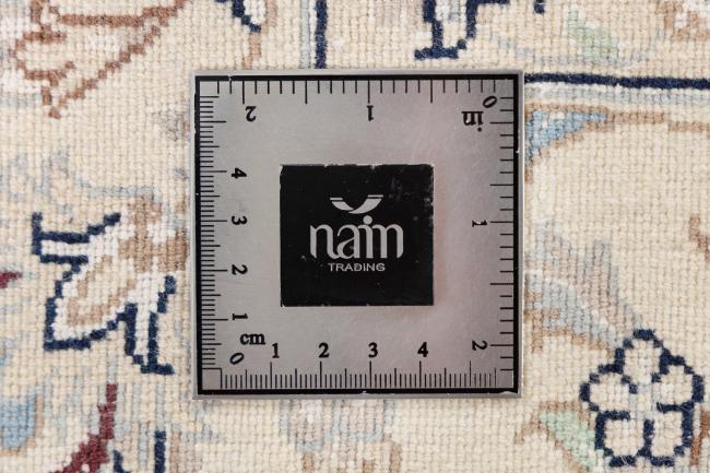 Nain 9La - 10