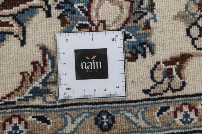 Naim - 10