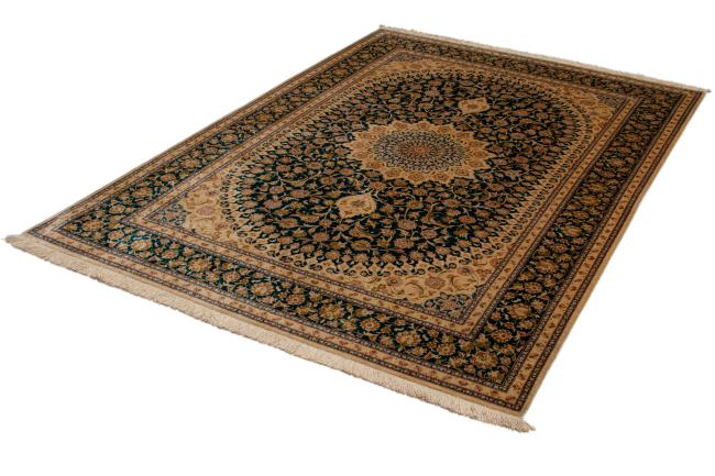 China Silk Hereke - 2