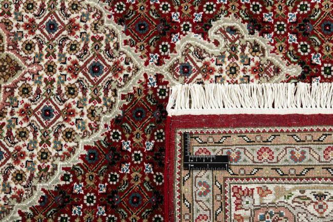 Indo Tabriz Royal - 1