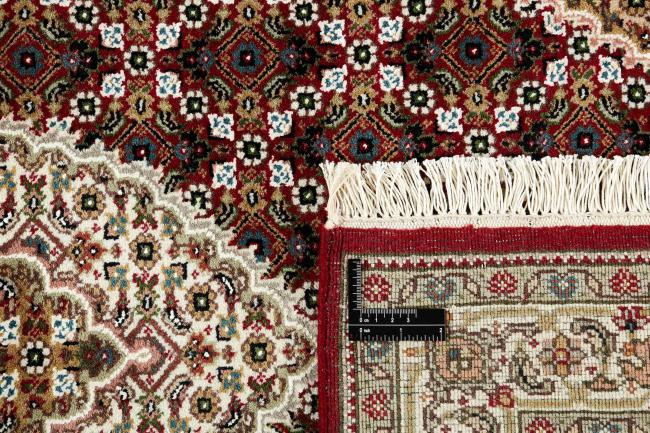 Indo Tabriz Royal - 1