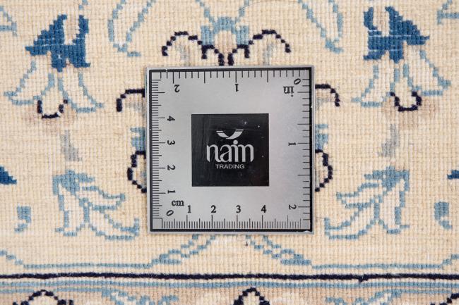 Nain 9La - 10
