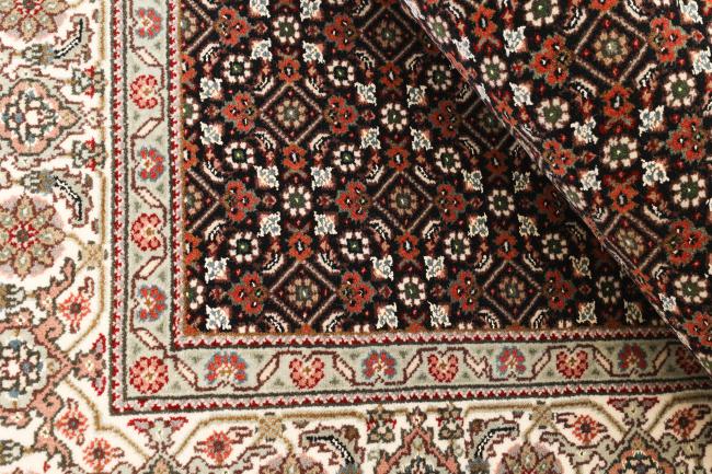 Tabriz - 7