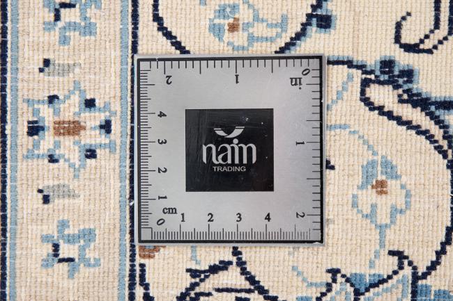 Nain 9La - 10