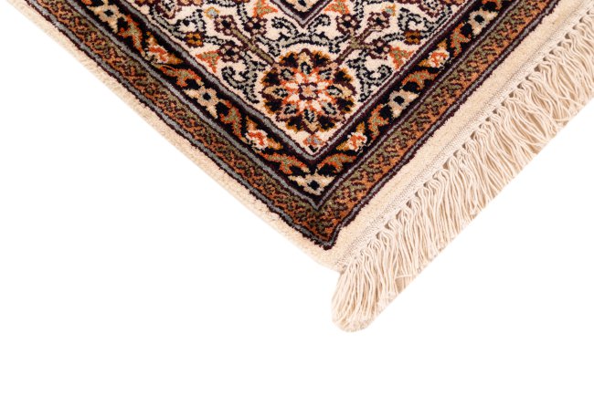 Kashmir Silke - 5