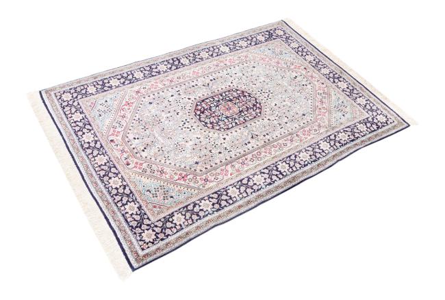 Qum Silk - 1