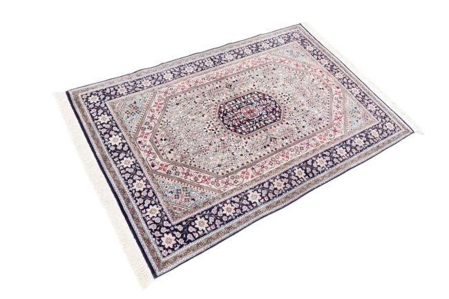 Qum Silk - 2