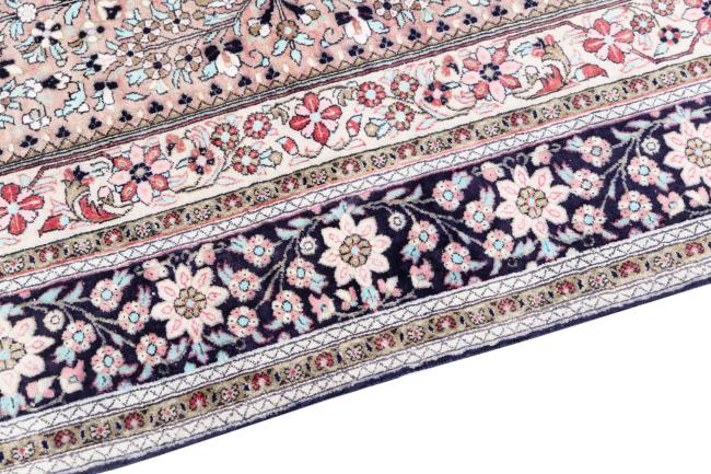 Qum Silk - 4