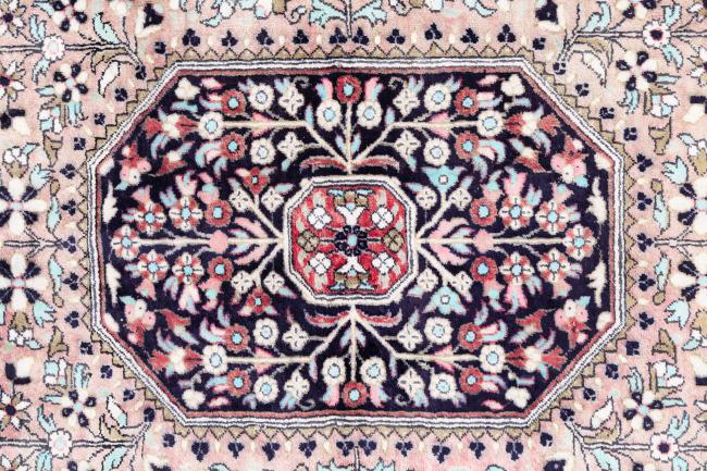 Qum Silk - 7