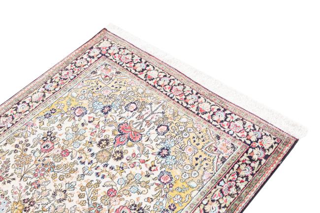 Qum Silk - 3