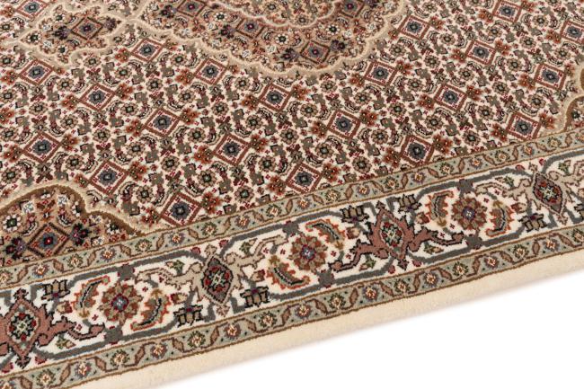 Indo Tabriz - 4