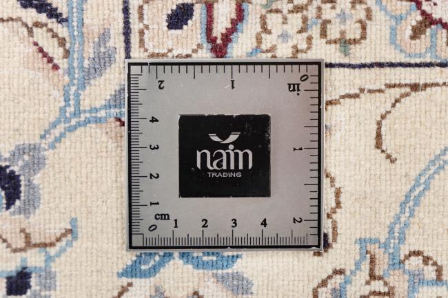 Nain 9La - 10