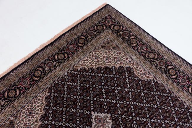 Indo Tabriz - 4