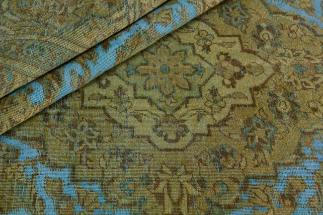 Vintage Royal - 2